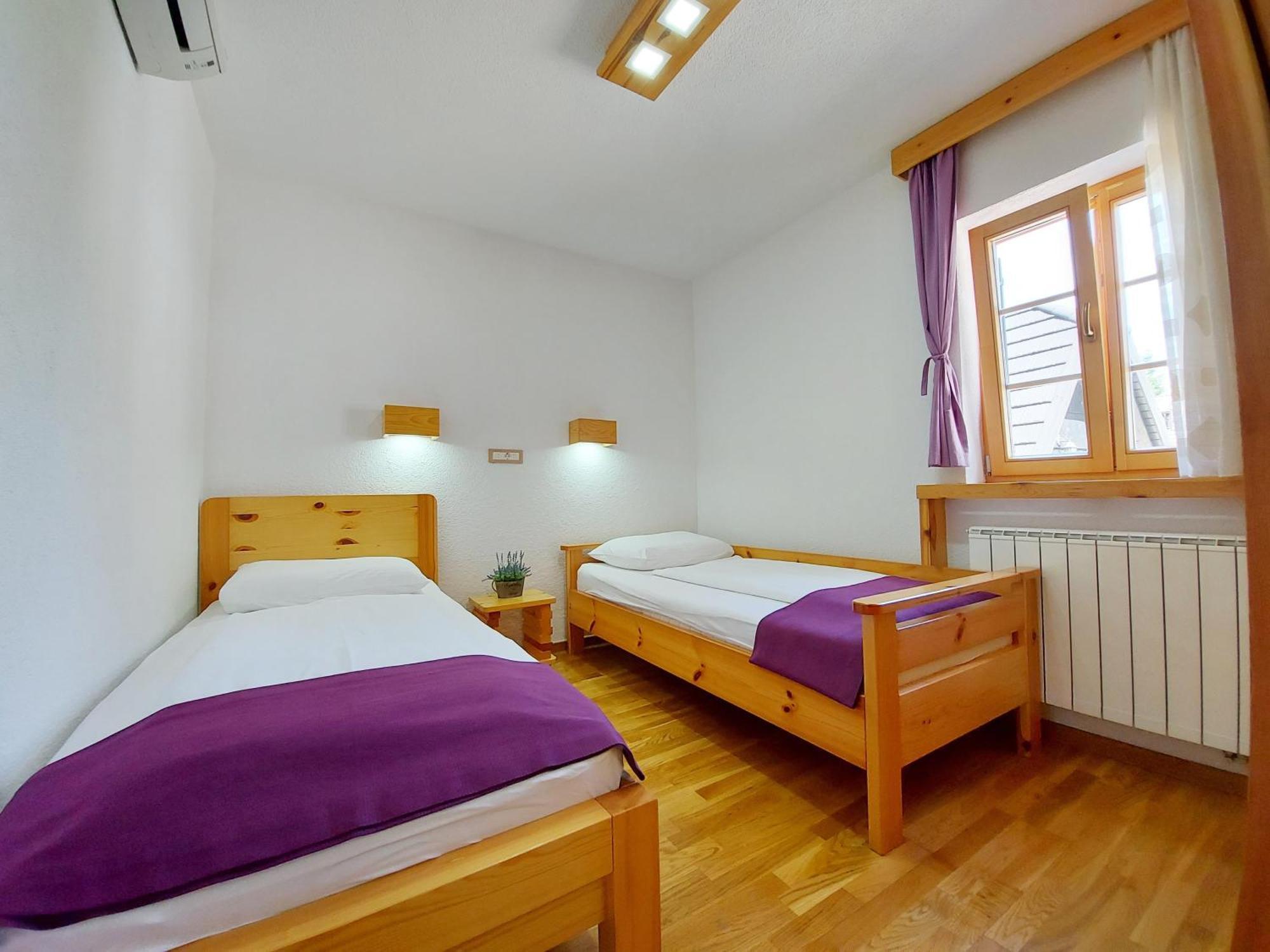 Bed and Breakfast Plitvice Etno House I Plitvička Jezera Esterno foto